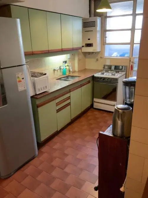 Departamento 4 Ambientes Económico en Monserrat 3