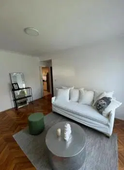 Departamento en Alvarez Thomas y Federico Lacroze,Colegiales 3