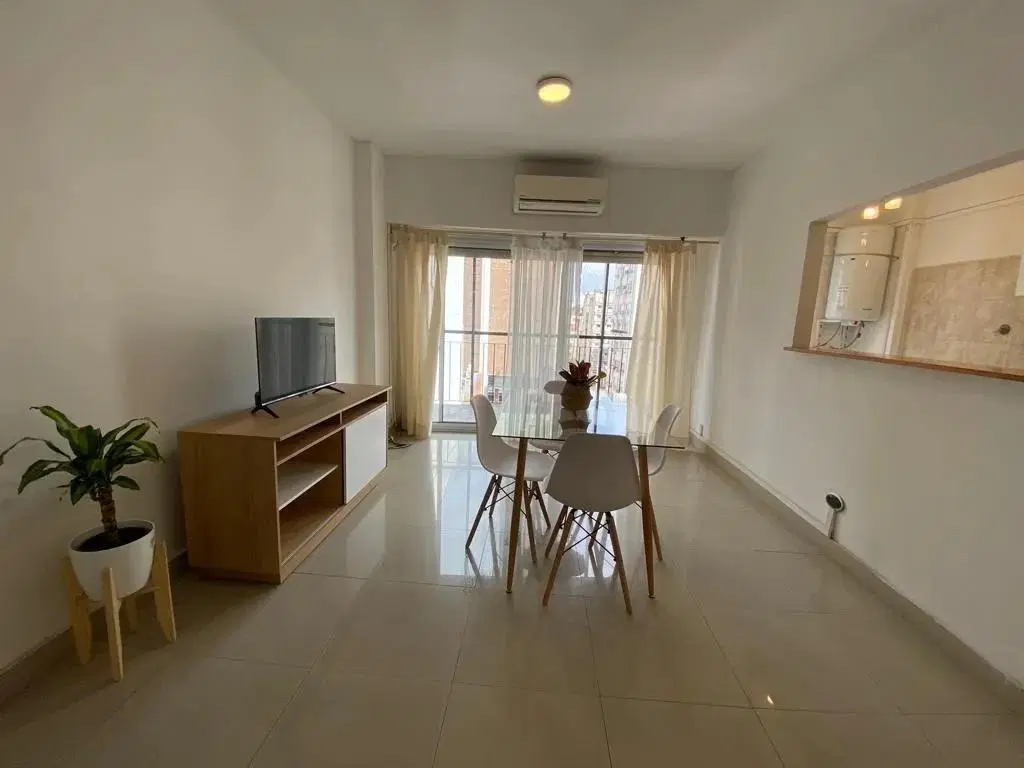 Departamento 2 Ambientes en Av Corrientes 3