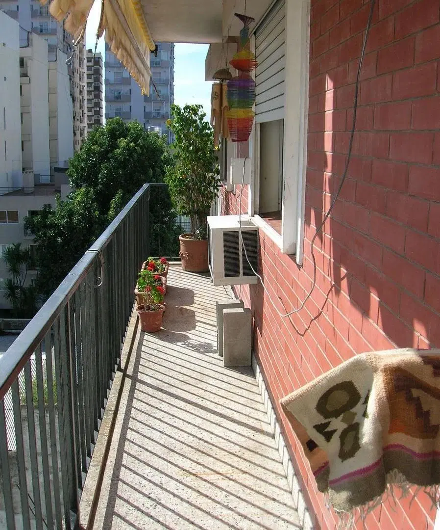 Departamento en Coghlan 7