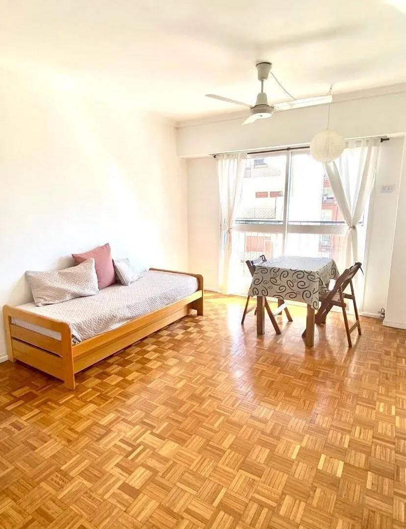 Foto de Departamento en Belgrano C, imagen 1