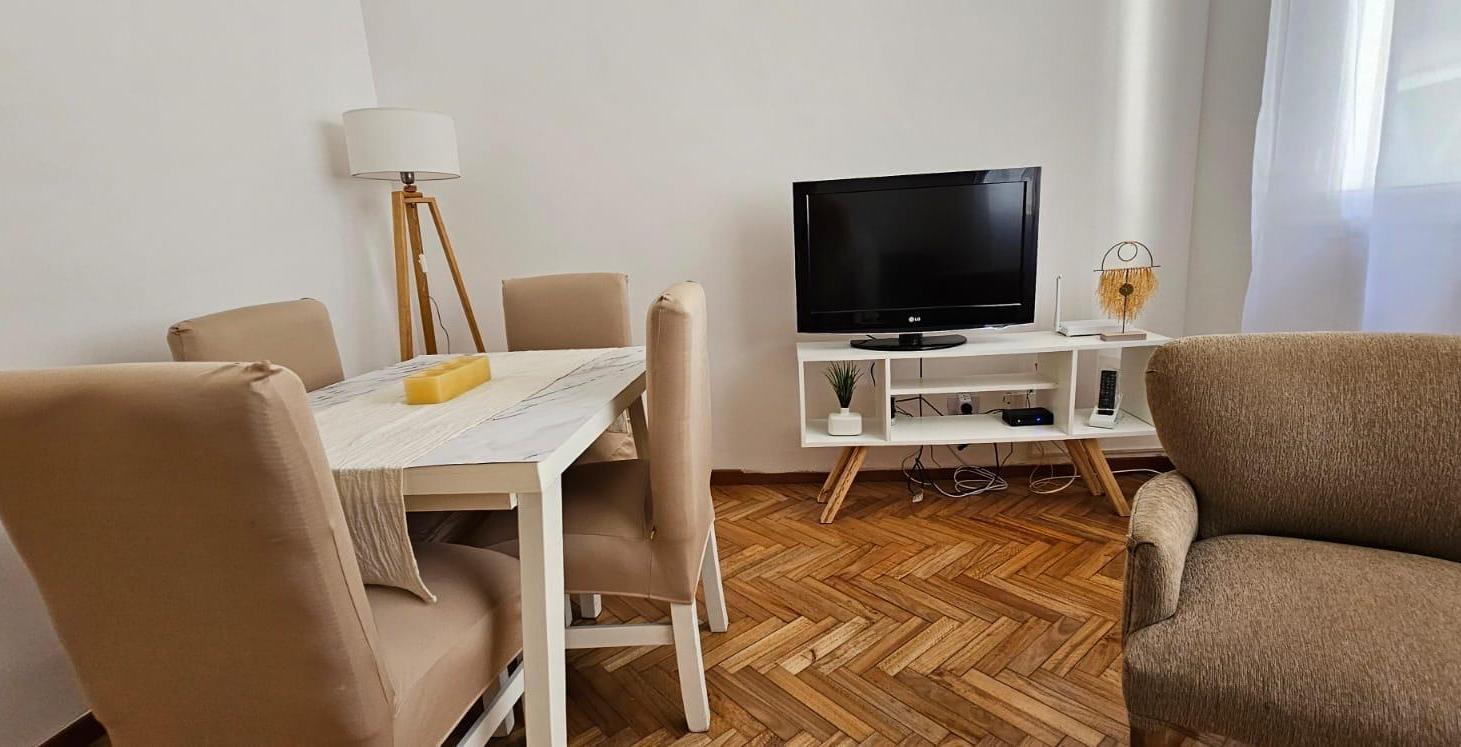 Foto de Departamento en Belgrano R, imagen 2