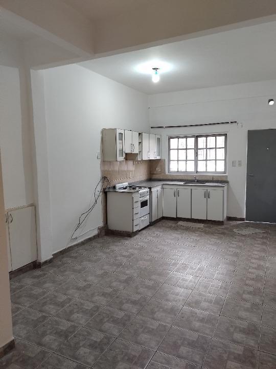 Departamento 3 Ambientes Al Frente 3