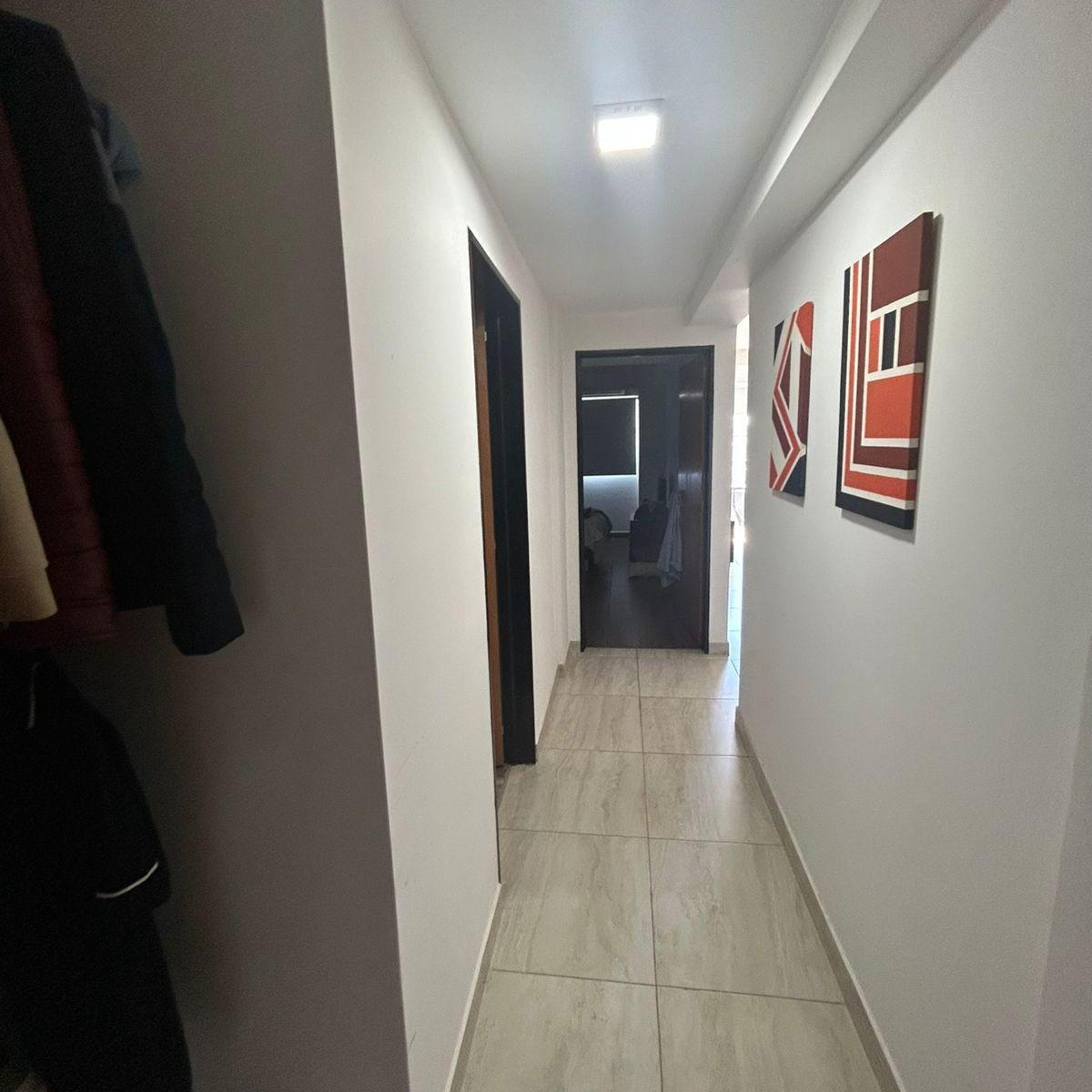 Departamento 2 Ambientes Al Frente con Balcon y Cochera 4
