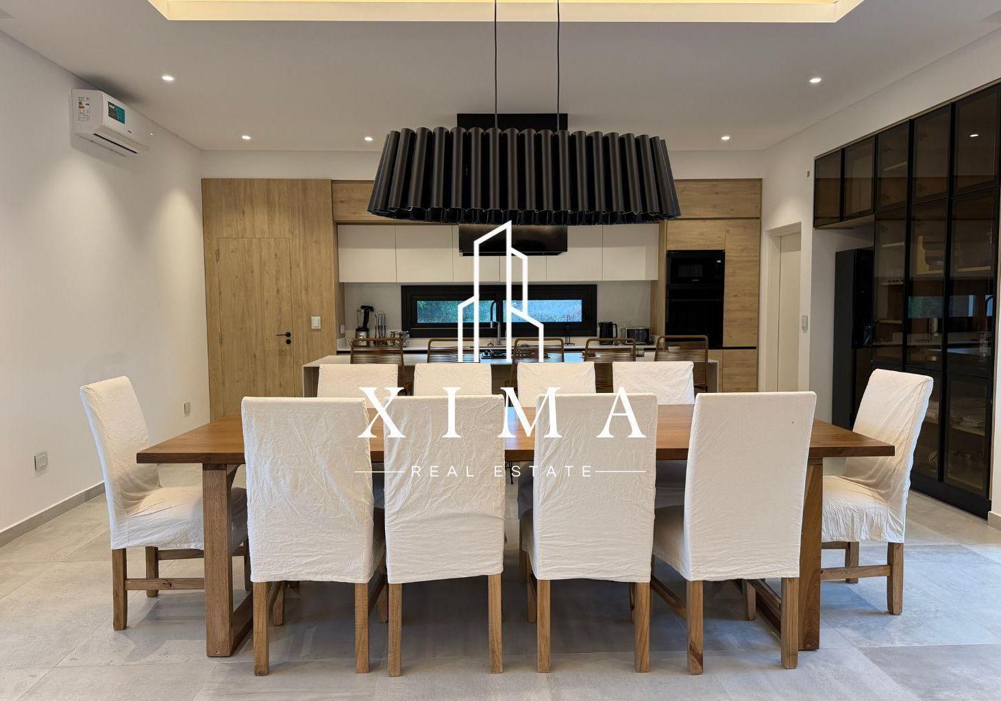 Foto de Casa en Venta en Costa Esmeralda, imagen 4