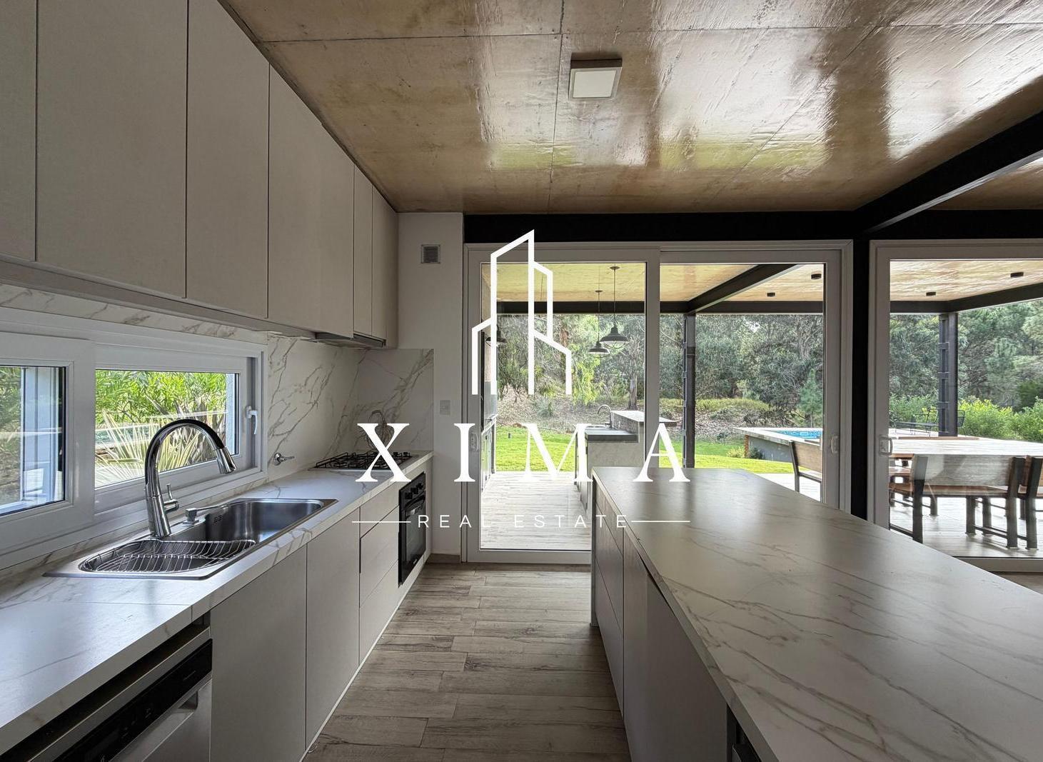 Casa en Venta Costa Esmeralda - Deportivo I