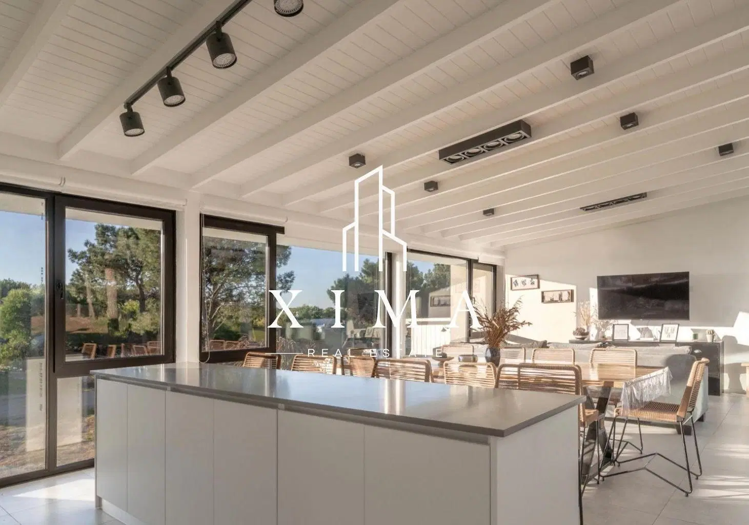 Casa en Venta en Costa Esmeralda 5
