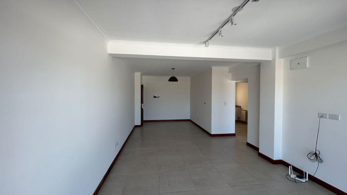 Foto de Departamento en ALQUILER – Alvarado 1800, Salta, imagen 2