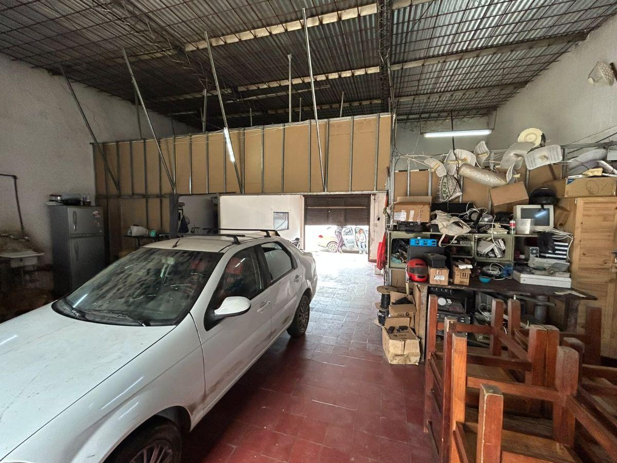 Foto de GALPÓN / LOCAL COMERCIAL EN VENTA Y ALQUILER, imagen 3