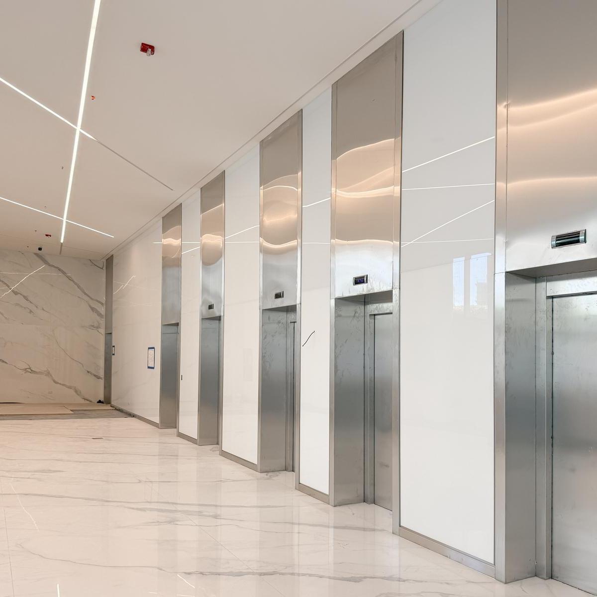Foto de Residencia de Lujo en Infinity Tower | 245 m² | Vista Panorámica al Río, imagen 2