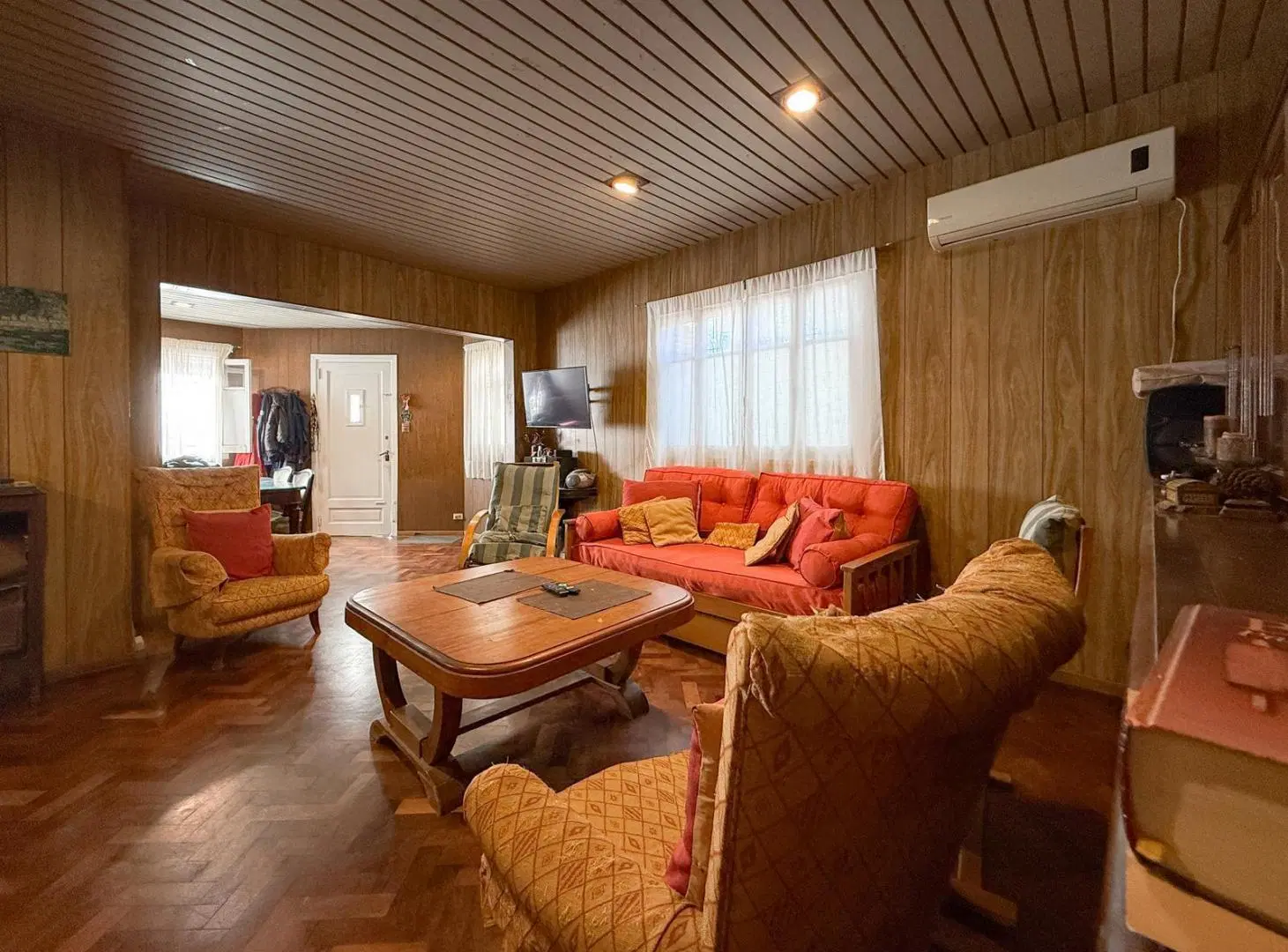 VENTA | PH 4 AMBIENTES   ESCRITORIO | PATIO Y COCHERA | FLORIDA 2