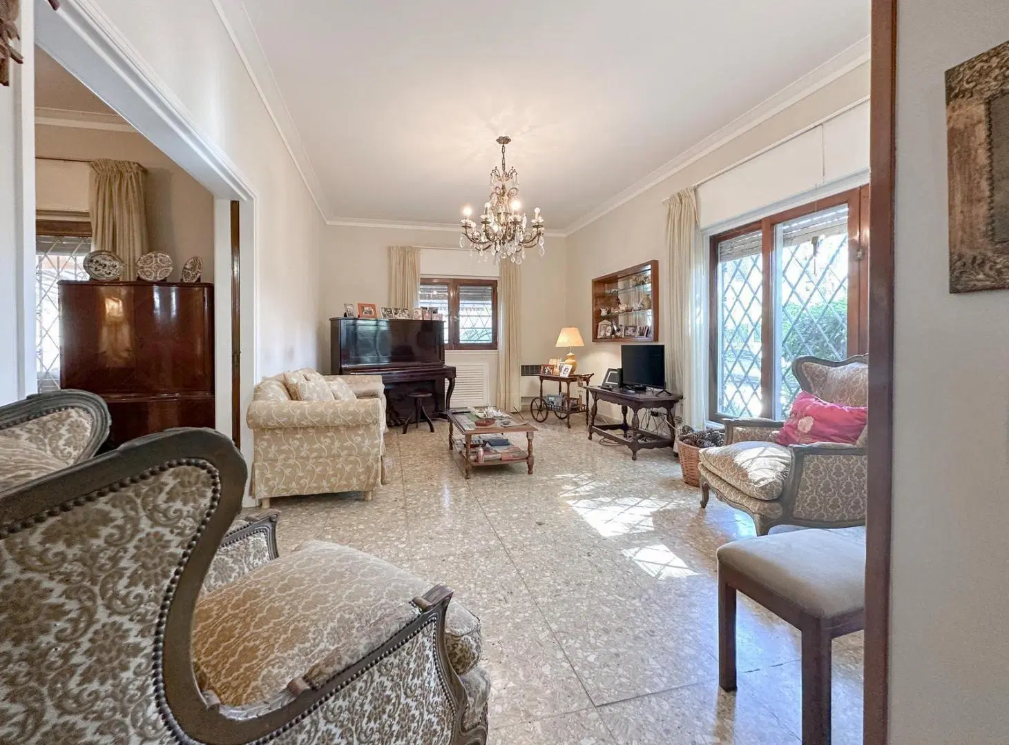 Venta Casa 6 Ambientes 5 Dormitorios 330M2 en Martinez San Isidro 5