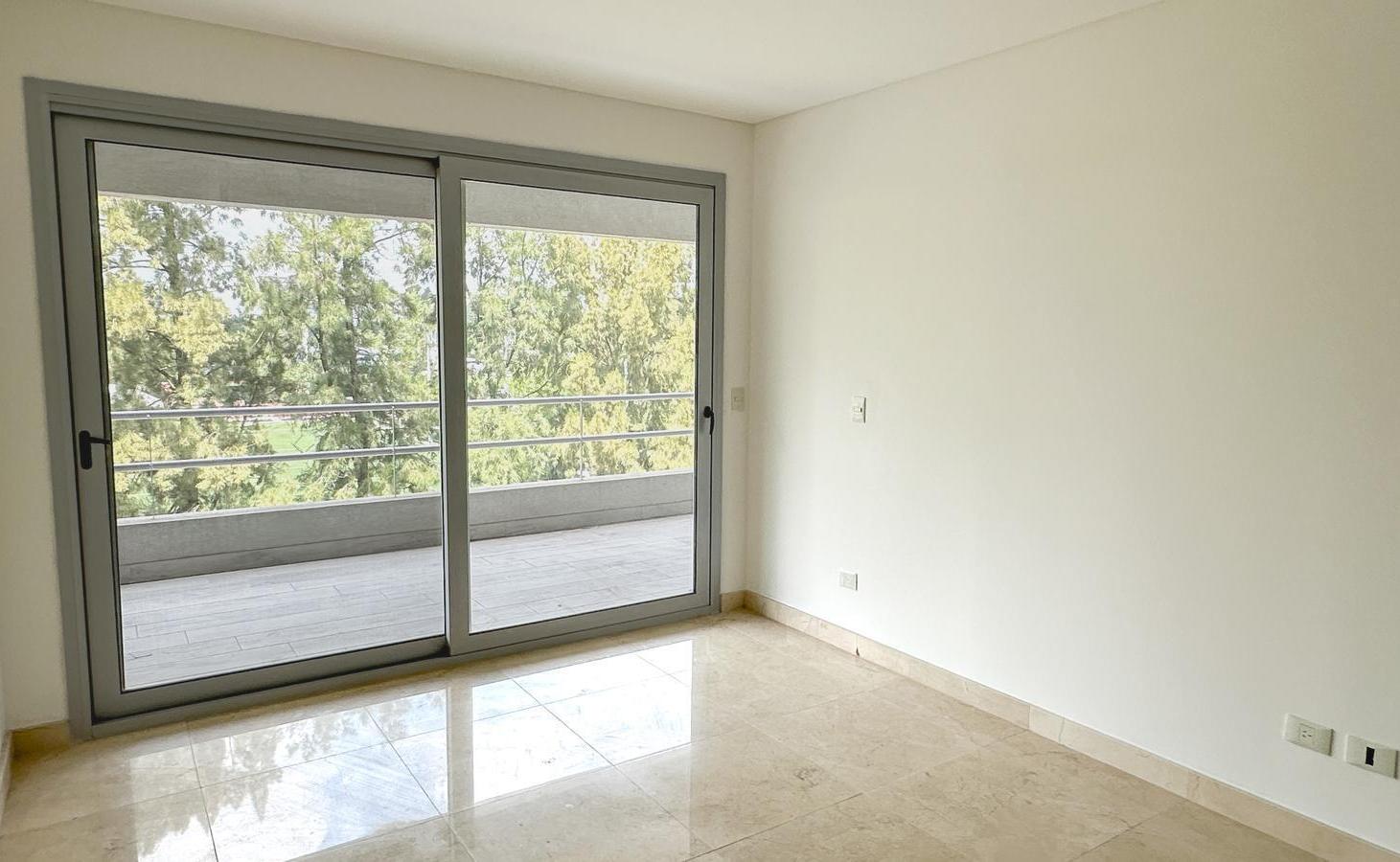 VENTA DEPARTAMENTO 3 AMBIENTES EN COMPLEJO BOUQUET PILAR TORRE 3
