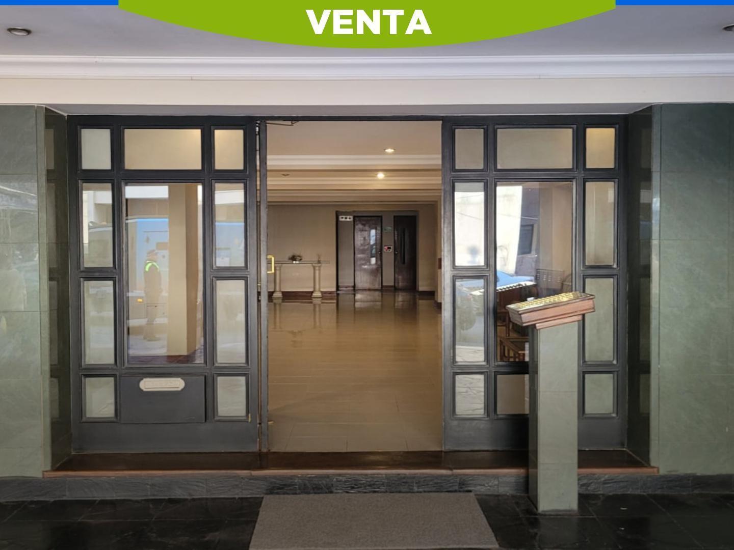 Foto de DEPTO EN VENTA/ 2 DORMITORIOS CON COCHERA, imagen 2