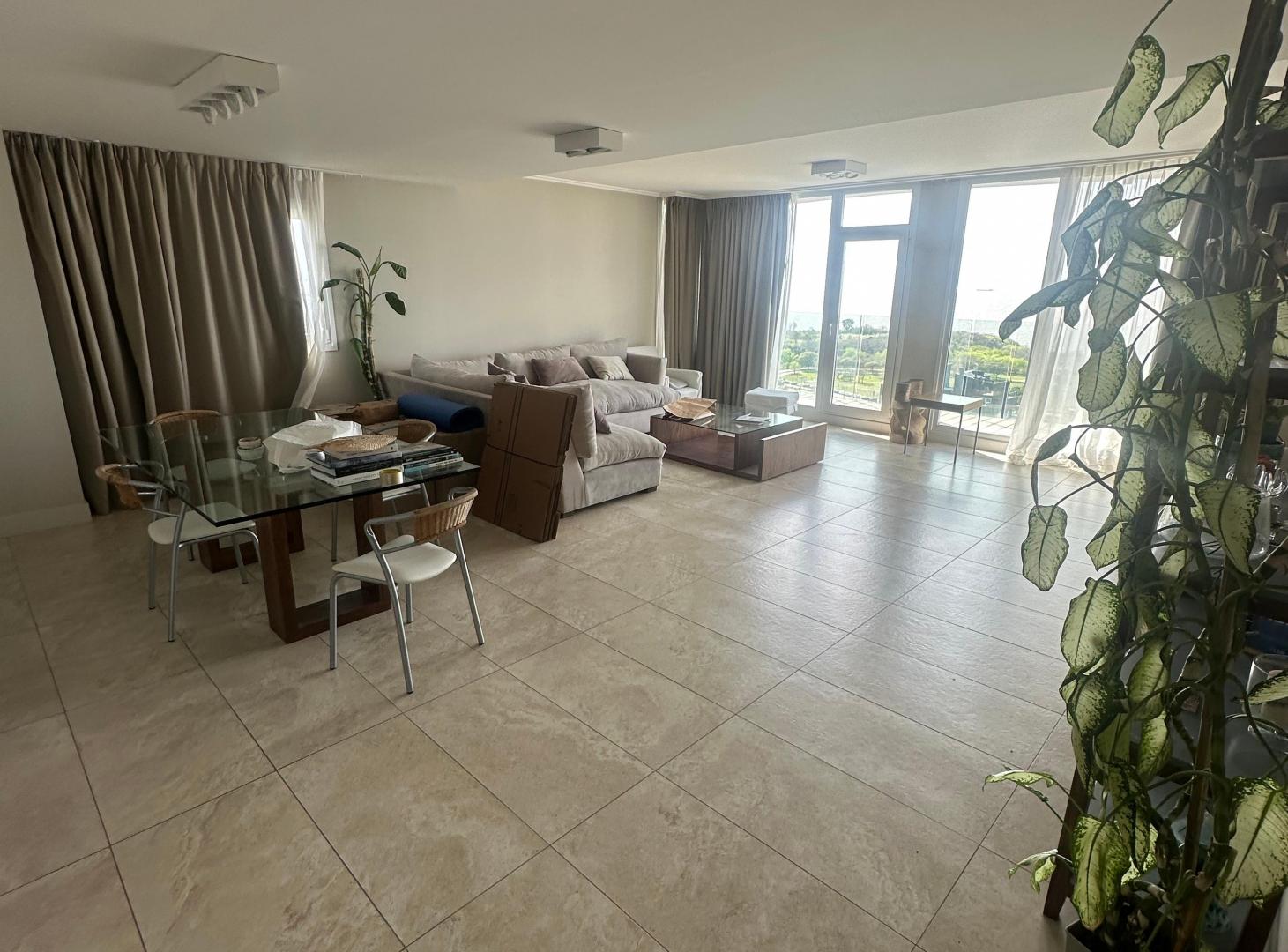 Foto de Exclusivo Semipiso con vista al Río – 4 Ambientes + Dependencia – Torre, imagen 1
