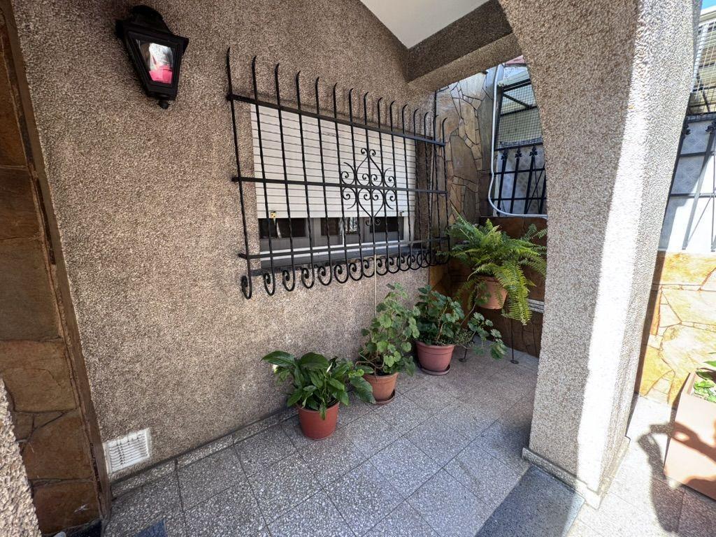 Venta casa 3 dormitorios Rosario Belgrano