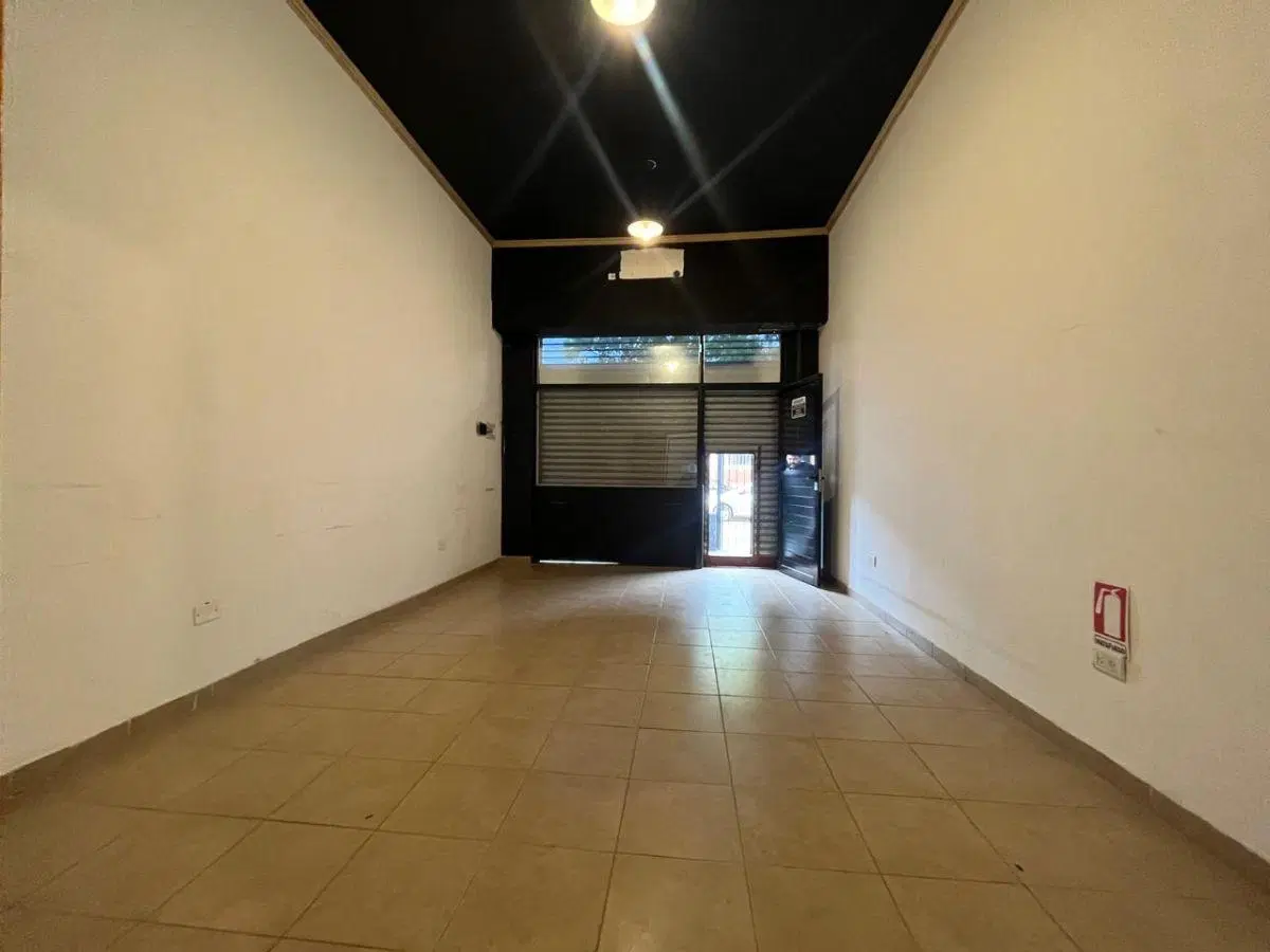 LOCAL ALQUILER EL TALAR TIGRE 5