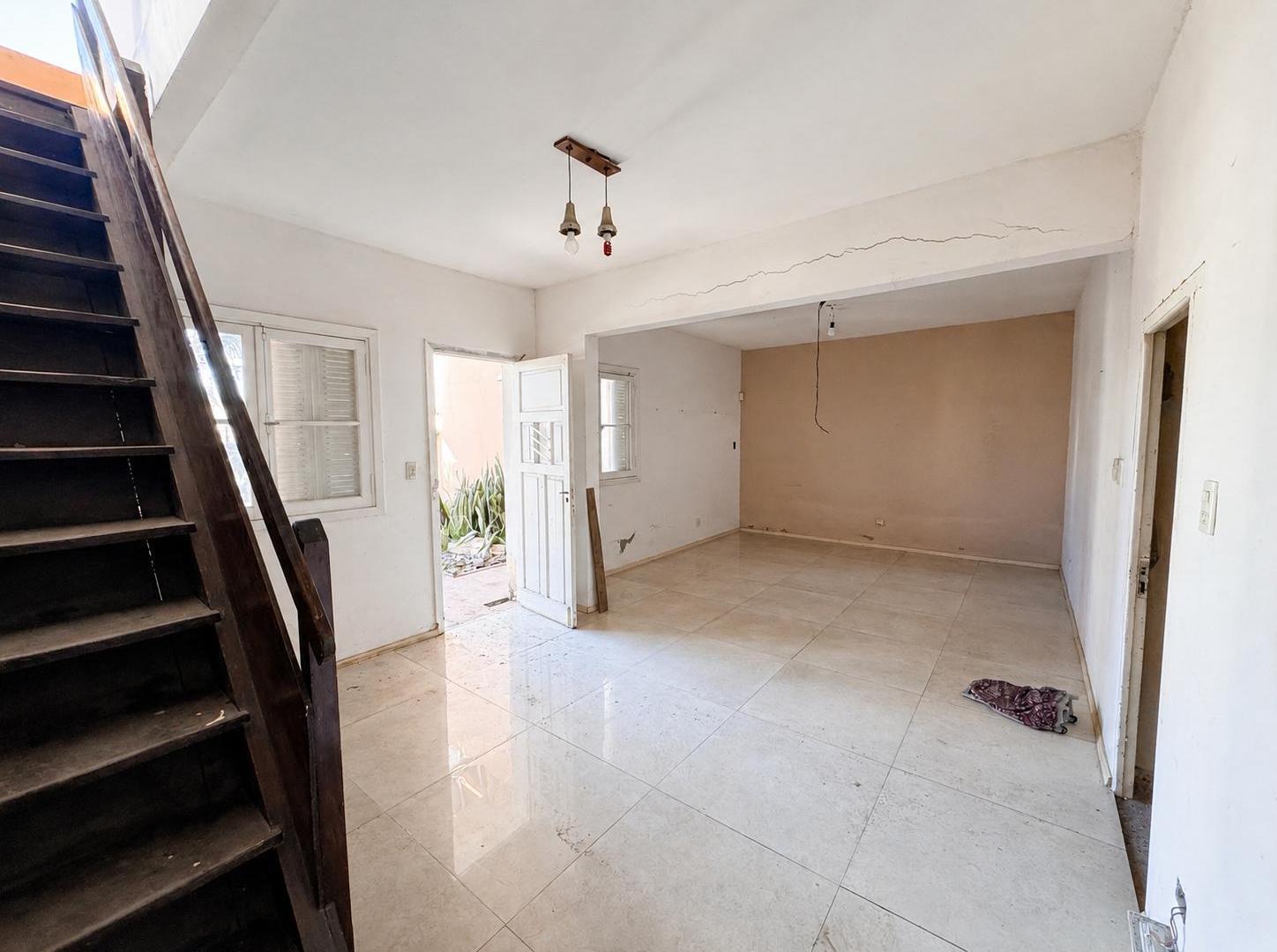 Foto de ALQUILER Local Comercial a Refaccionar, imagen 1