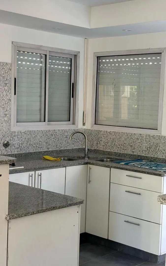 VENDO CASA CON PILETA EN B° LAS MERCEDES – UNQUILLO 2