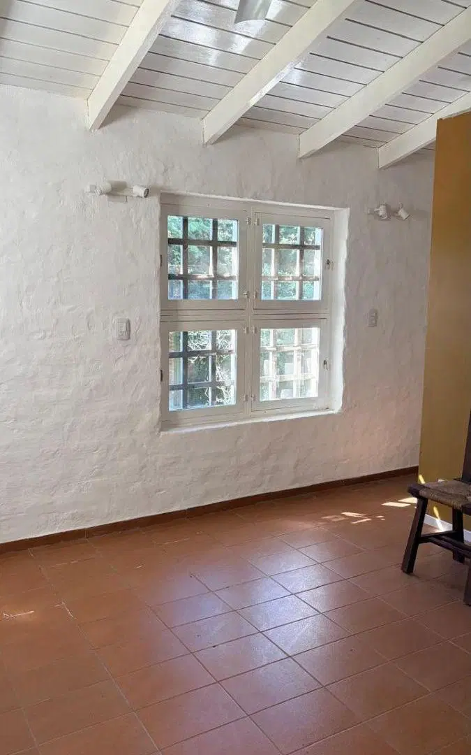 VENDO CASA CON PILETA EN B° LAS MERCEDES – UNQUILLO 3