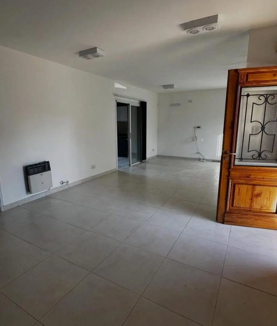 ALQUILER CASA EN VILLA CATALINA 2