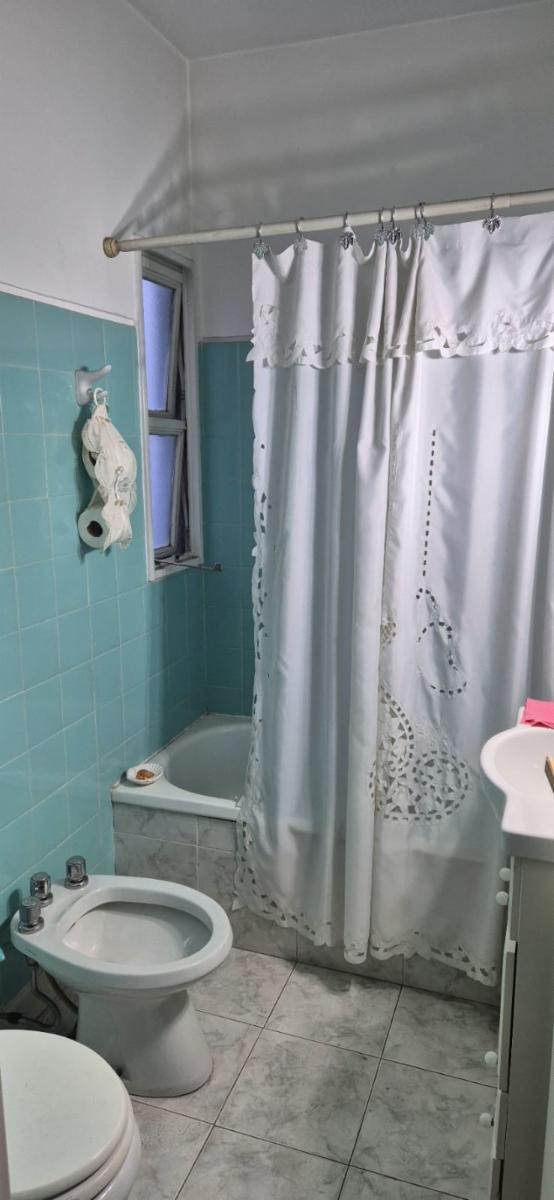 Venta Depto 4 Ambientes Versailles 2