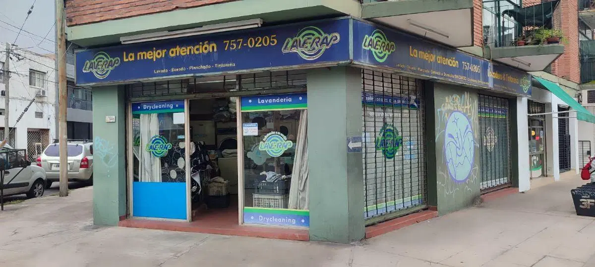 LOCAL EN VENTA CON RENTA 3