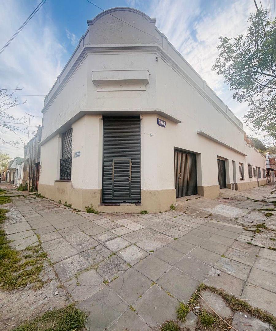 Foto de Casa multifamiliar en Piñeiro, Avellaneda, imagen 1