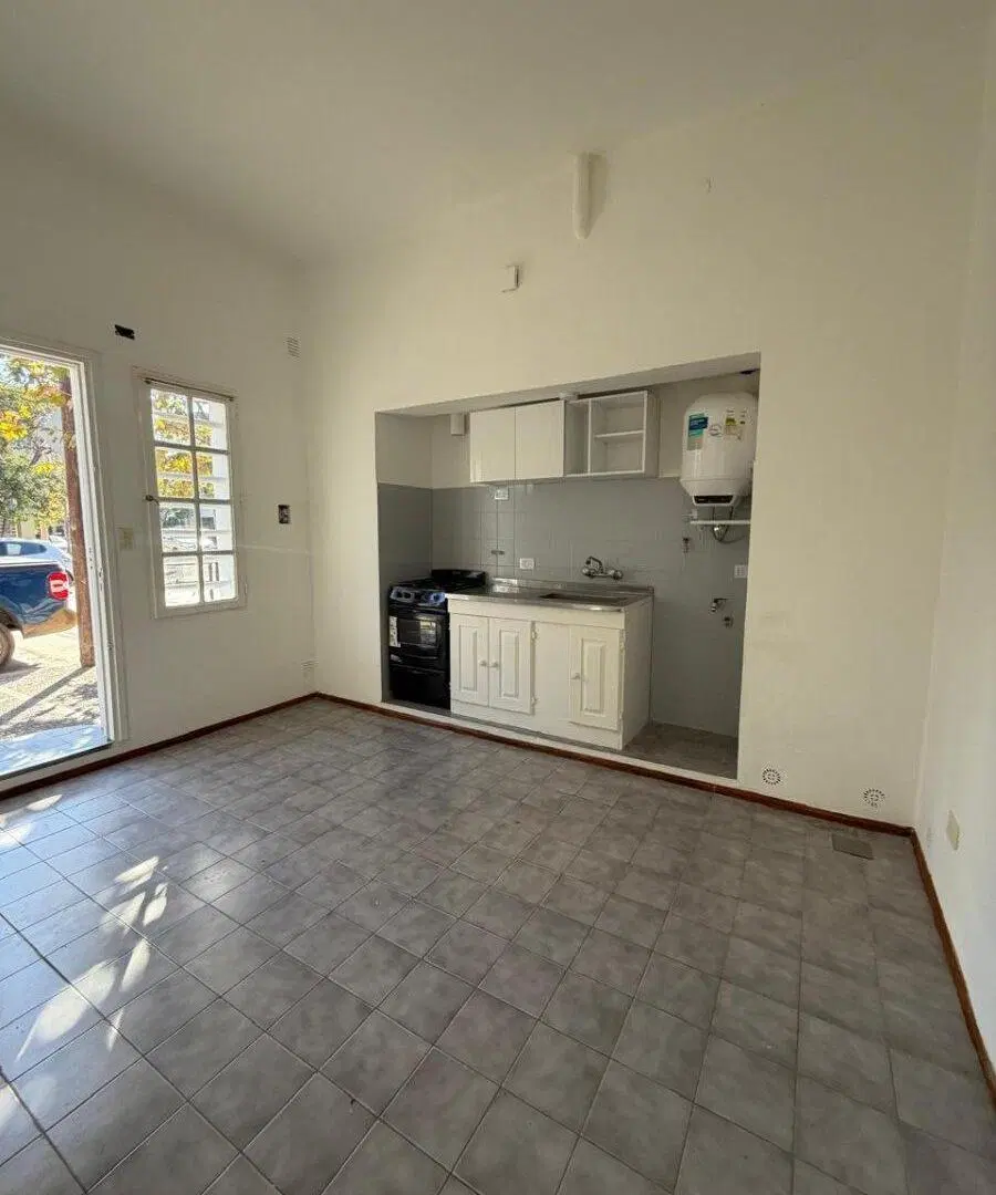 Casa + 2 dptos en venta Alta Cordoba 3