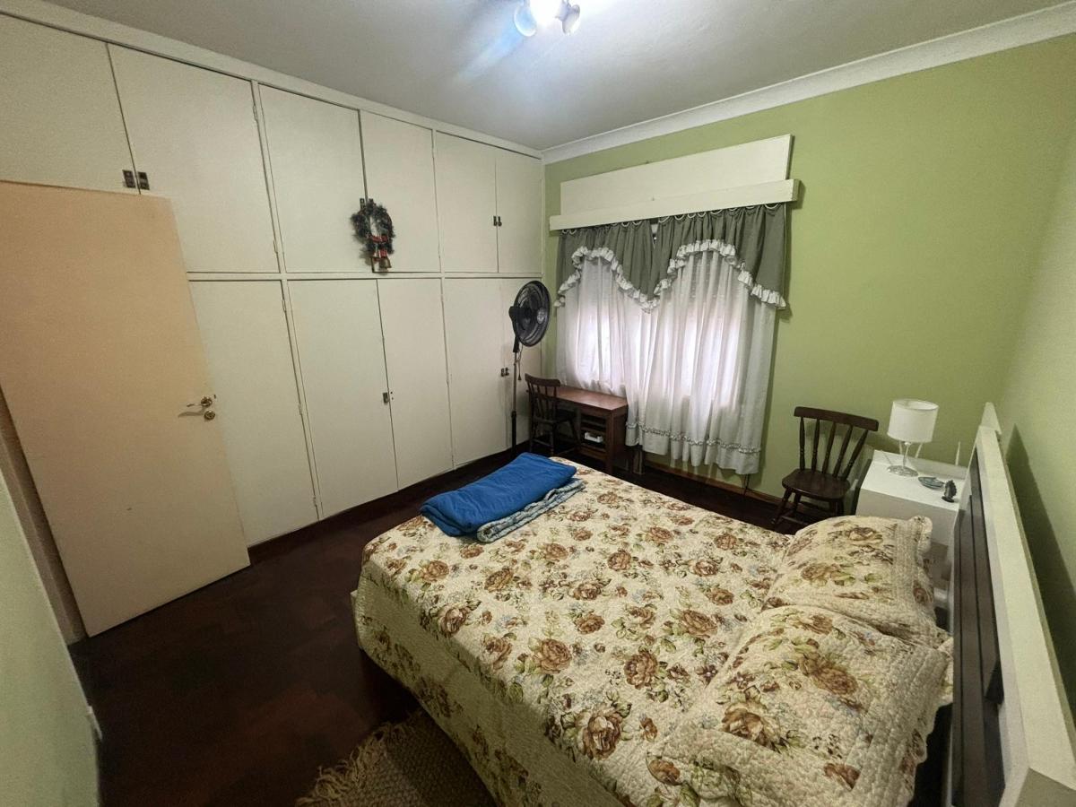 Impecable Chalet,5 Dorm.,3 Baños, Quincho, Patio - Morón Centro, Zona Oeste 4