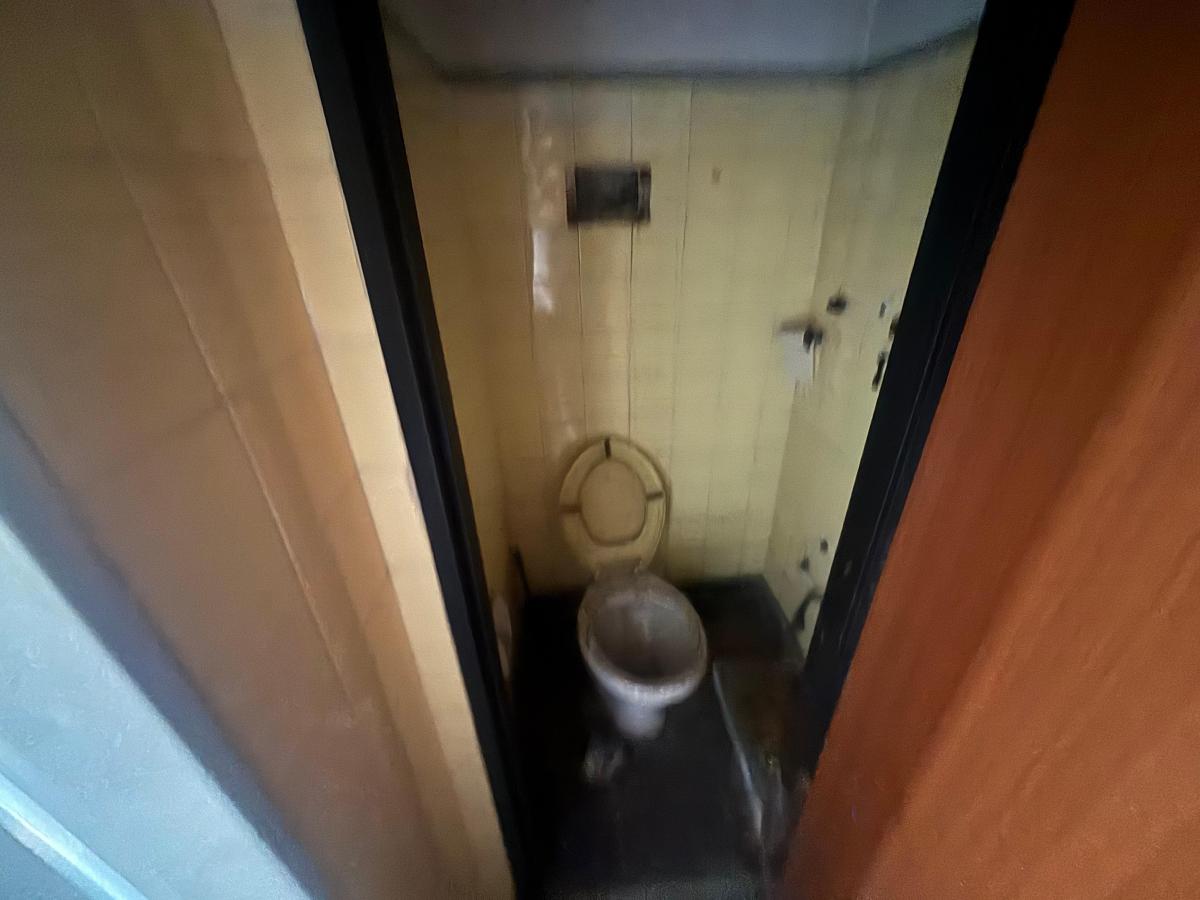 Local Comercial en Venta, Excelente Ubicación, Apto Credito - Morón, Zona Oeste 2