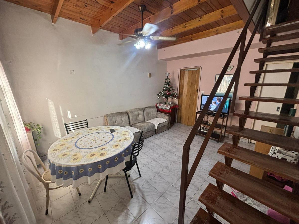 Dúplex Excelente Estado, Patio, apto Crédito, Sin Expensas - Morón, Zona Oeste 1