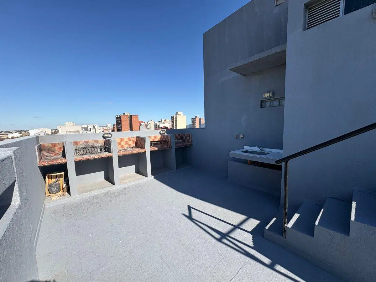 Departamento Semipiso de 2 Ambientes en Venta - Apto Crédito - Excelente Ubicación - Morón Centro 8
