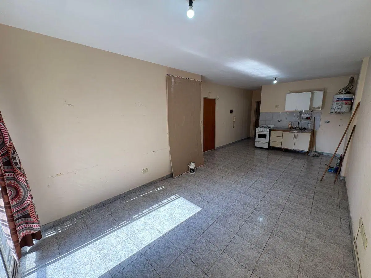 Departamento 2 Ambientes en Alquiler - Bajas Expensas - Excelente Ubicación - Morón Centro 1