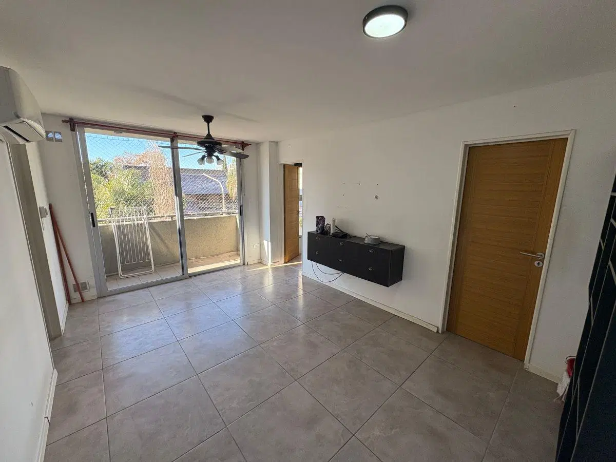 Departamento 2 Ambientes en Venta - Cochera Cubierta - Apto Crédito - 39m2 - Morón Centro lado Sur 1