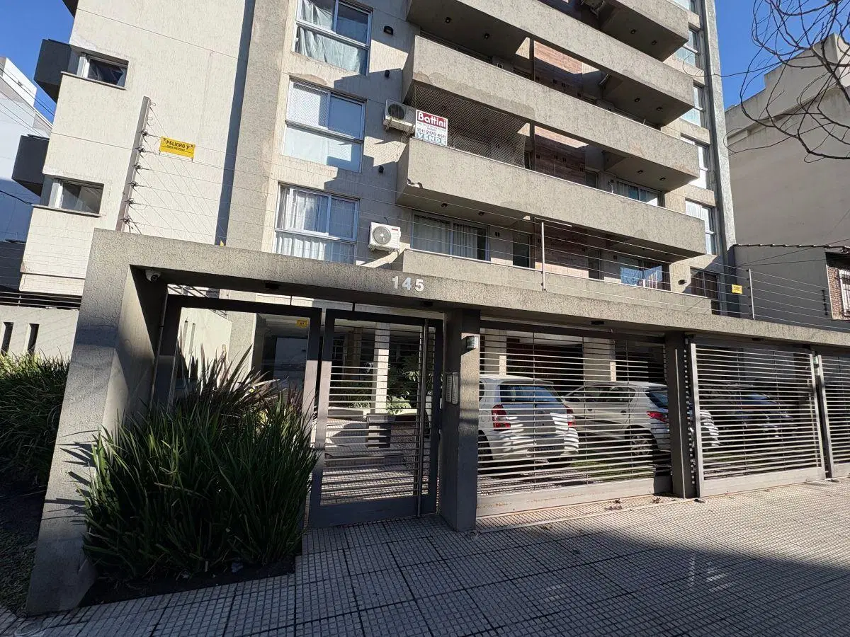 Departamento 2 Ambientes en Venta - Cochera Cubierta - Apto Crédito - 39m2 - Morón Centro lado Sur 2