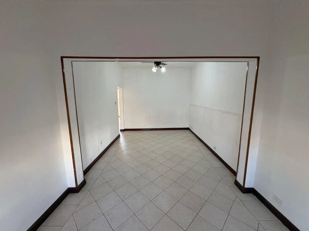 Casa 3 ambientes en Alquiler - Patio con parrilla y lavadero - Terraza - Morón Sur 2