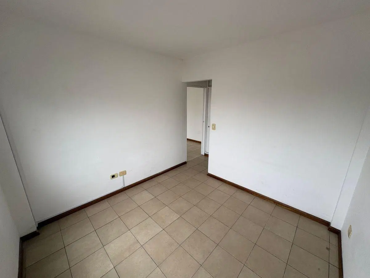 Departamento 2 ambientes en Alquiler - 40m2 - Excelente ubicación - Morón Centro 5