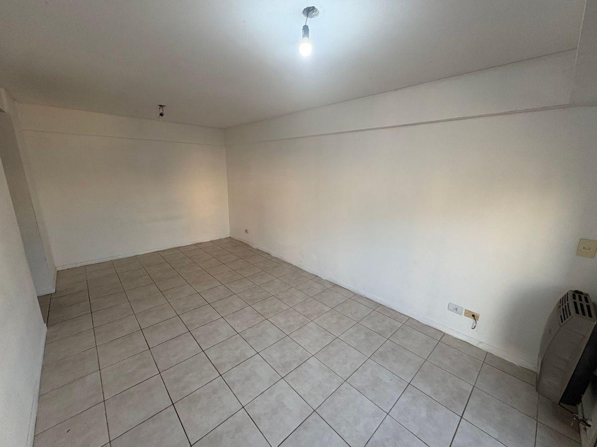 Foto de Departamento 3 Ambientes en Alquiler - Apto profesional - Torres Morón, imagen 2