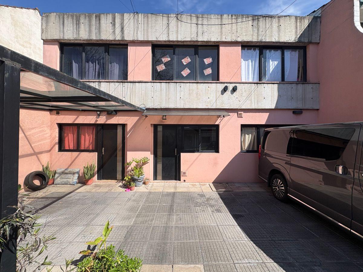 Foto de Dúplex 3 ambientes en Alquiler - Patio con Parrilla y Lavadero, imagen 1
