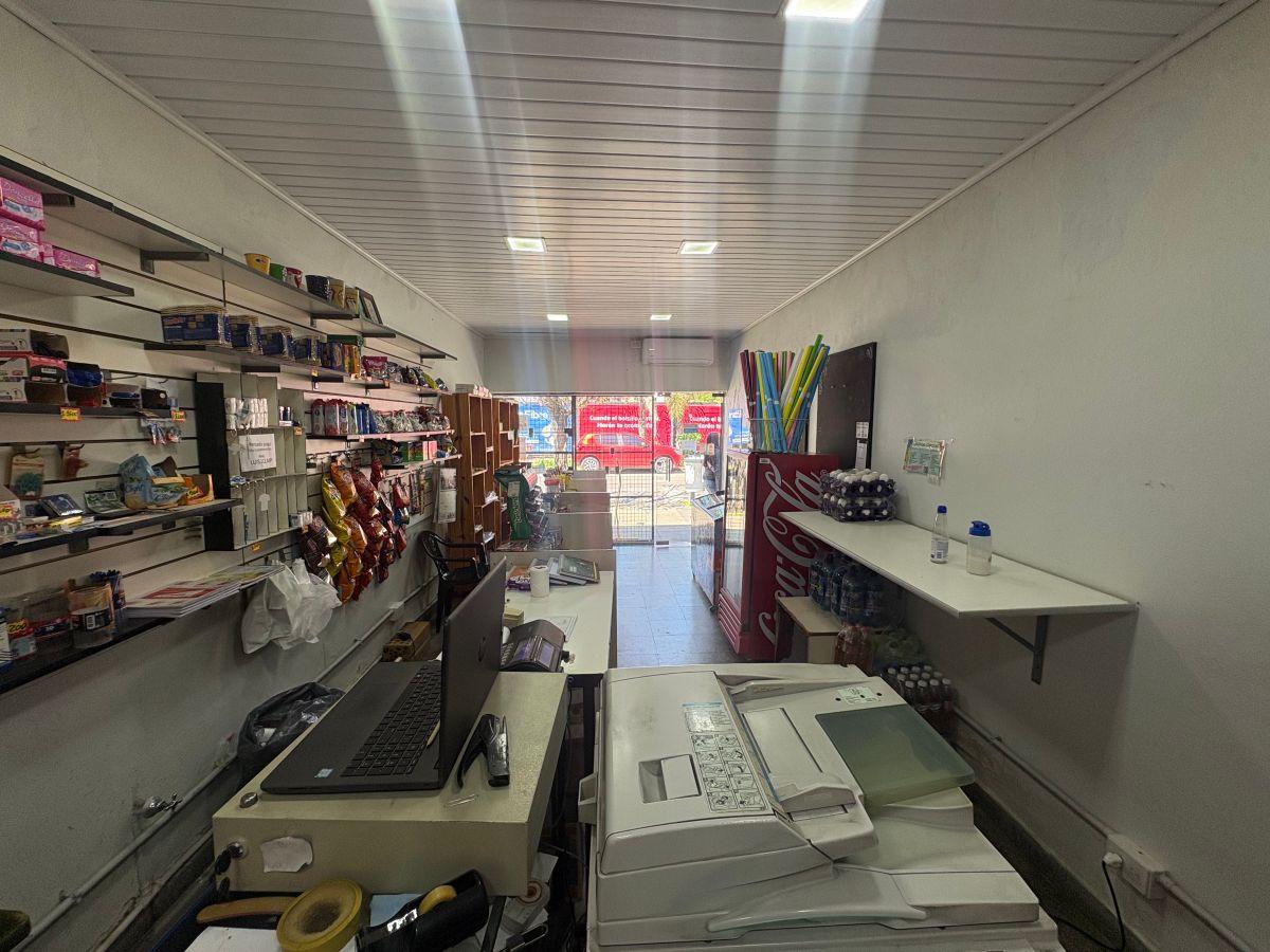 Foto de Local Comercial en Alquiler - Excelente ubicación - 23m2 - Ideal, imagen 5