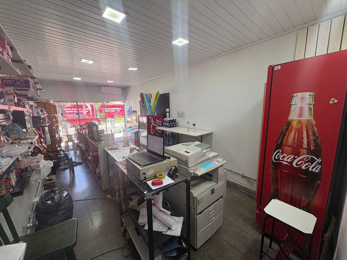 Foto de Local Comercial en Alquiler - Excelente ubicación - 23m2 - Ideal, imagen 3
