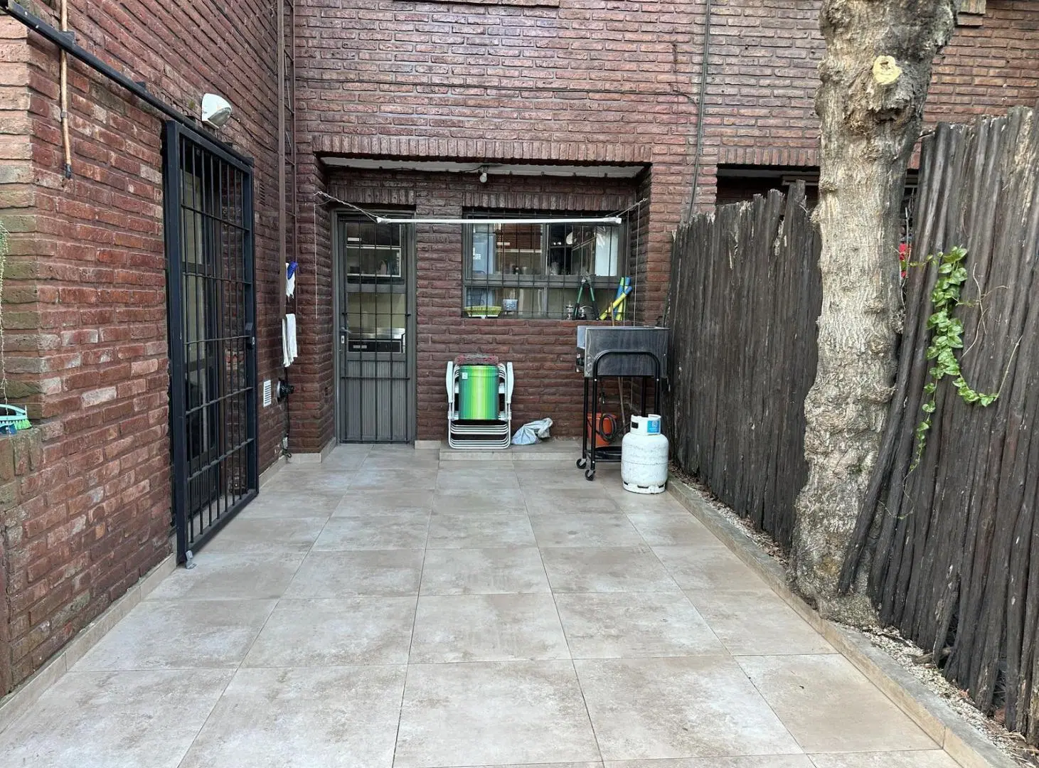 PH 4 AMBIENTES EN VENTA MORENO CENTRO EXCELENTE ESTADO 5