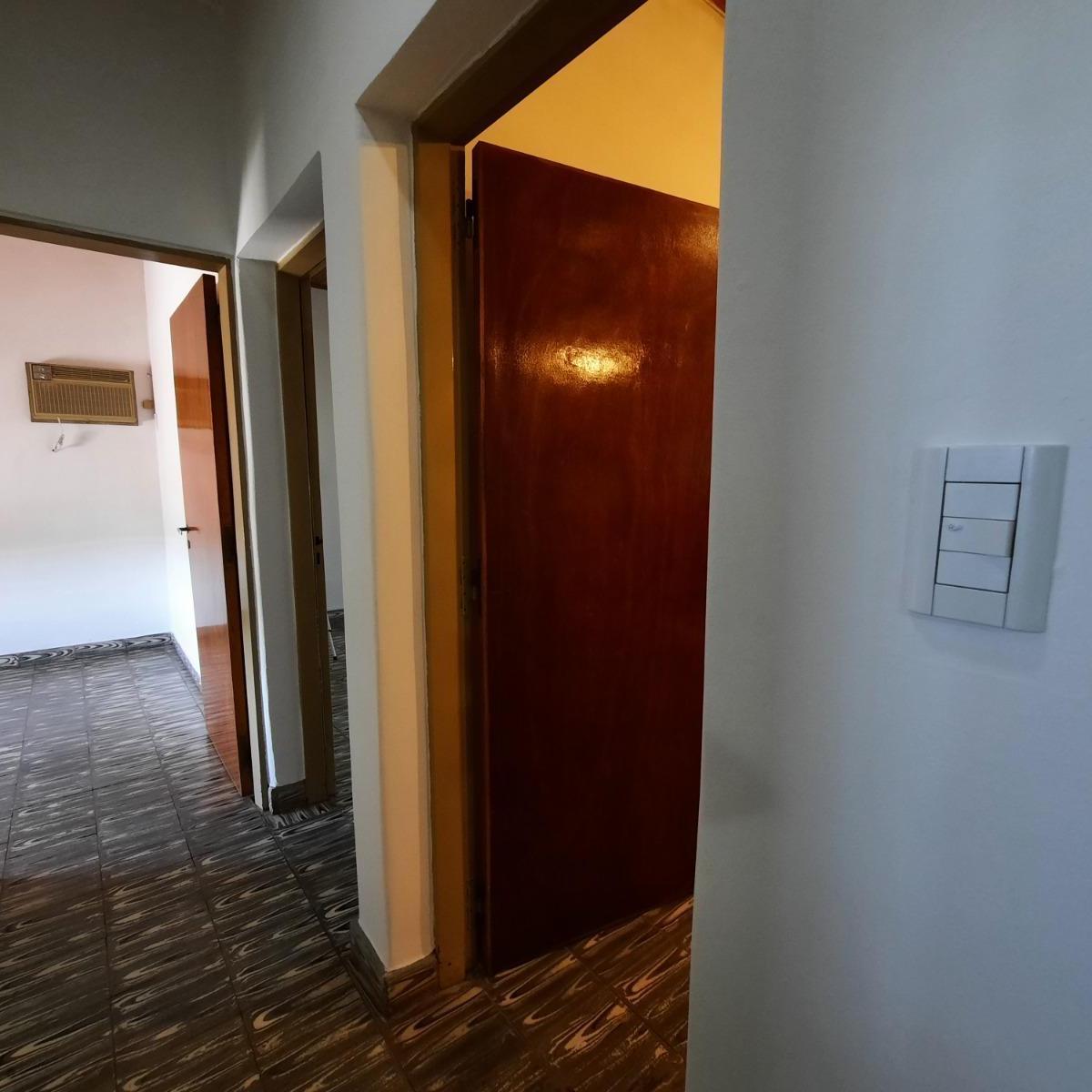 Foto de CASA EN VENTA EN GENERAL ALVEAR MENDOZA, imagen 2