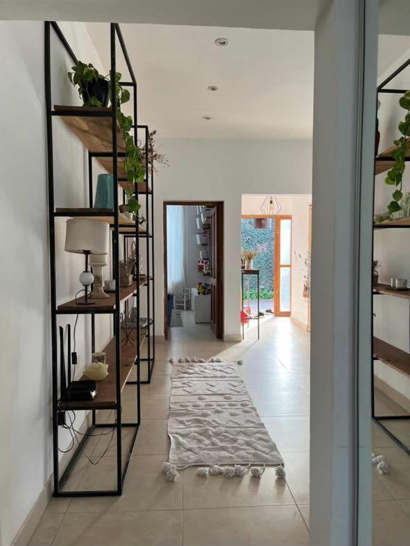 Foto de BELLA VISTA CASA BARRIO CERRADO CON PORTON Excelente CASA ALQUILER, imagen 4