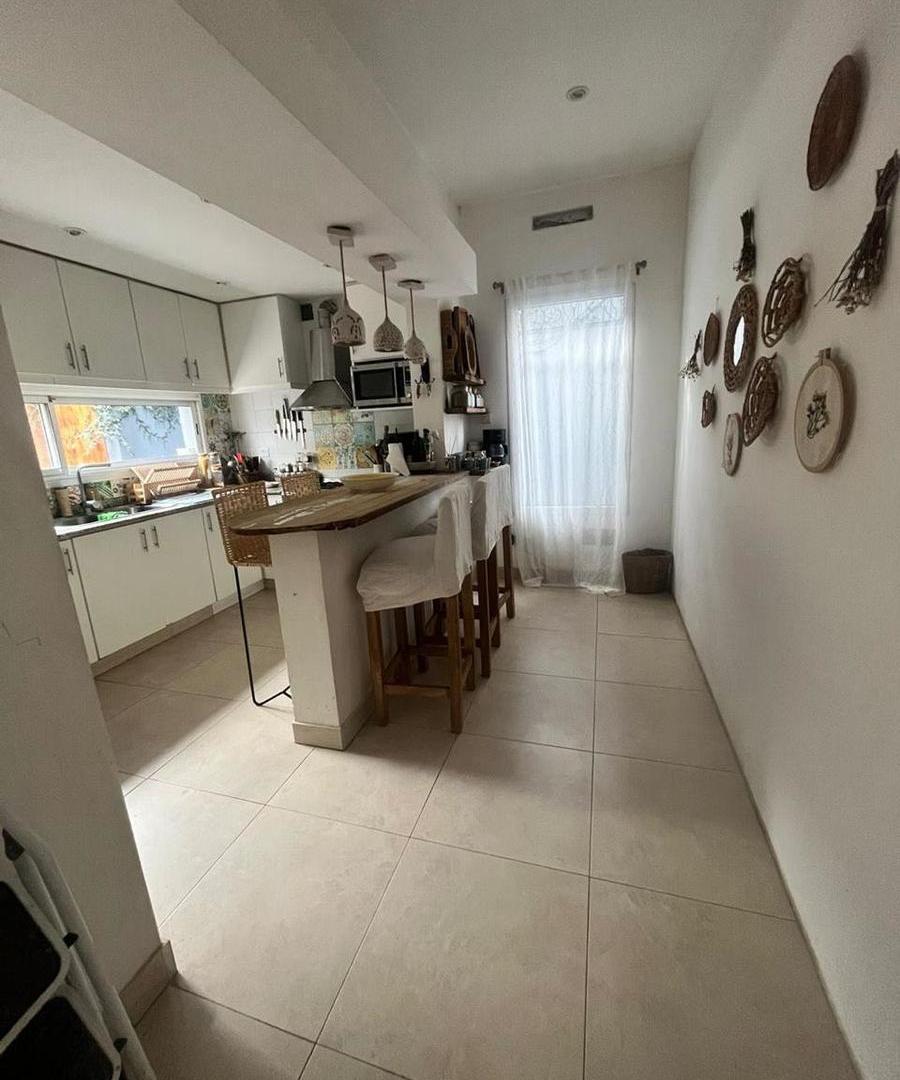 Foto de BELLA VISTA CASA BARRIO CERRADO CON PORTON Excelente CASA ALQUILER, imagen 5