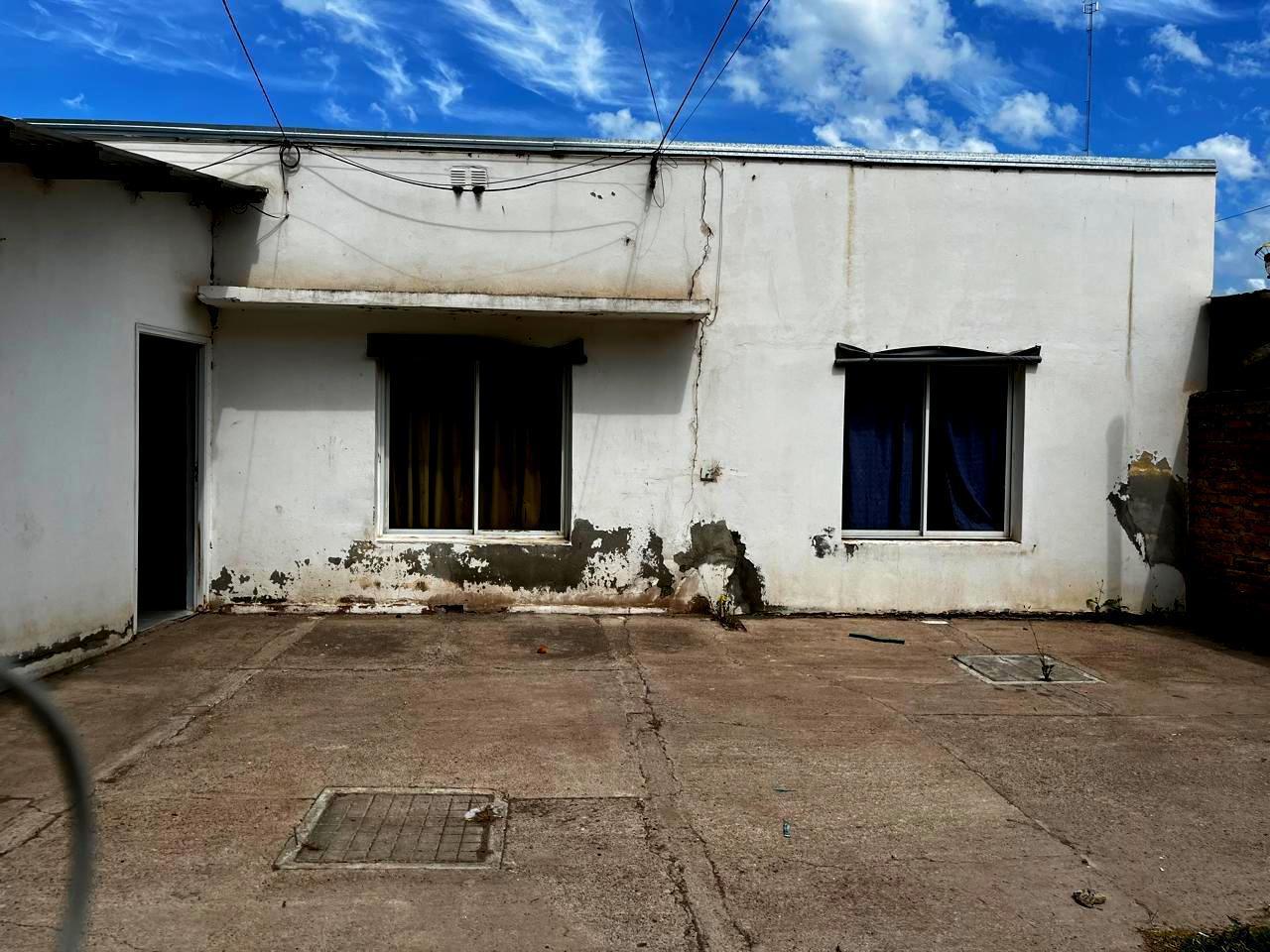 Foto de CASA EN VENTA CON AMPLIO TERRENO, imagen 4