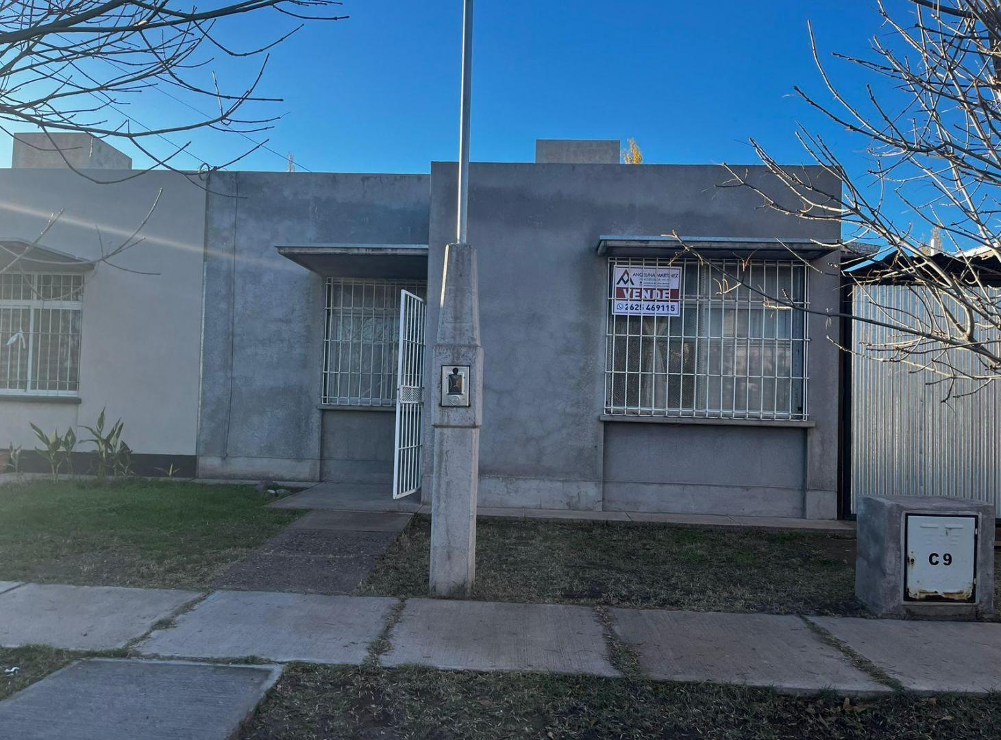CASA EN VENTA EN GENERAL ALVEAR MENDOZA