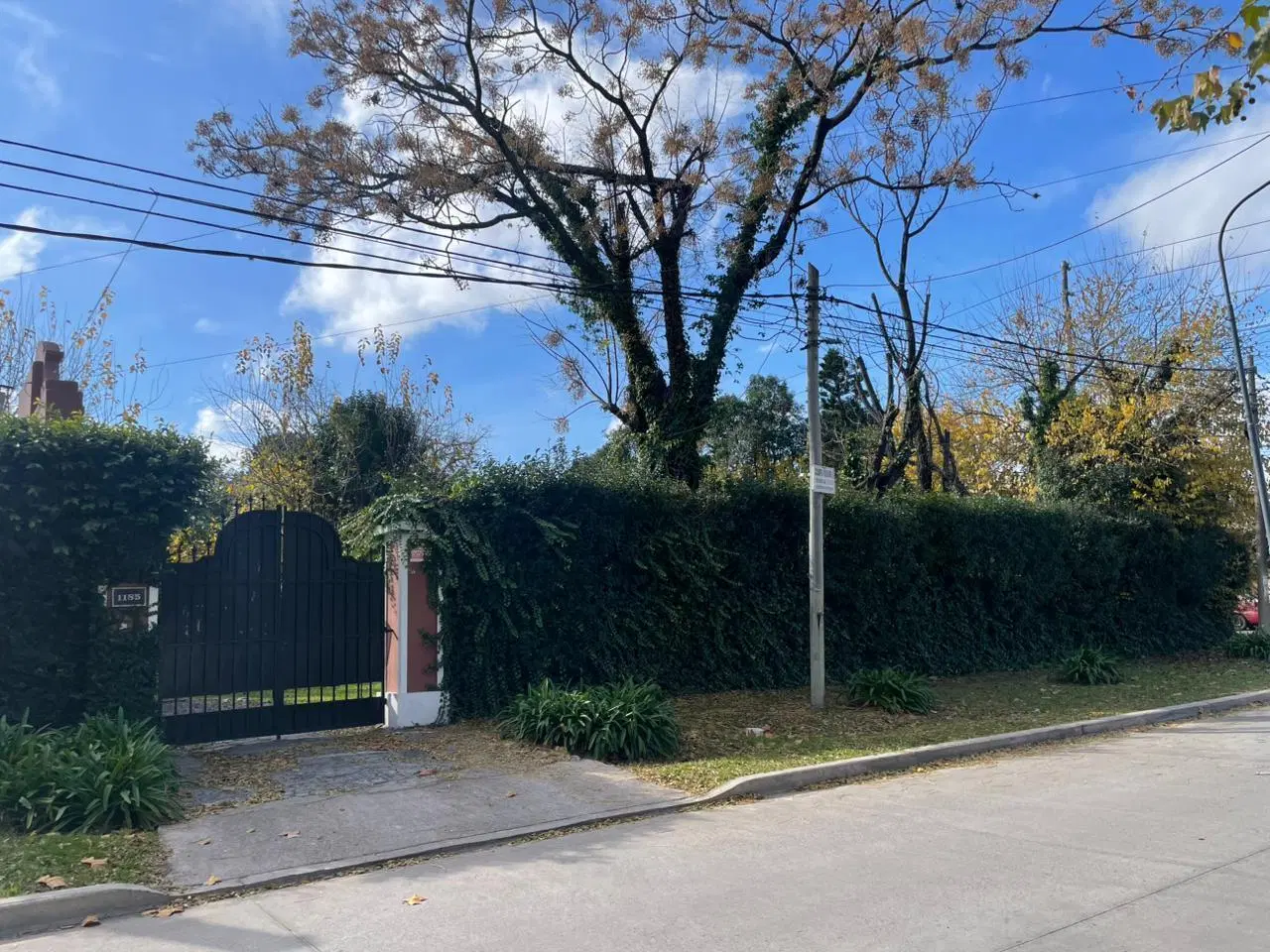 CASA EN VENTA EN BELLA VISTA 5