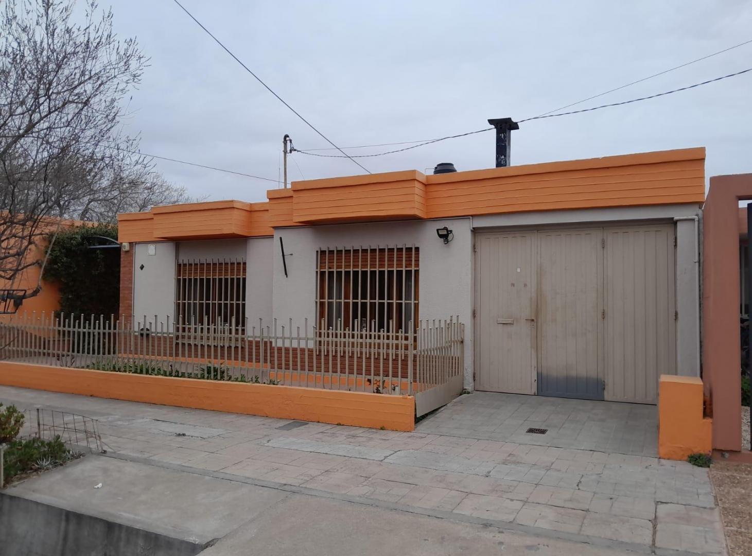 Foto de CASA EN VENTA EN GENERAL ALVEAR, imagen 1